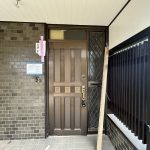 (玄関)