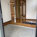 (玄関) (玄関)
