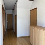 (玄関)